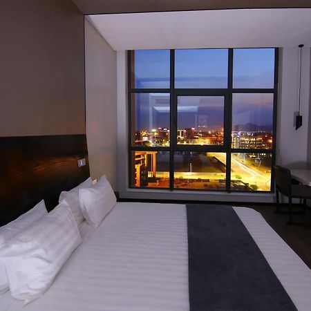 Room50Two Gaborone Extérieur photo