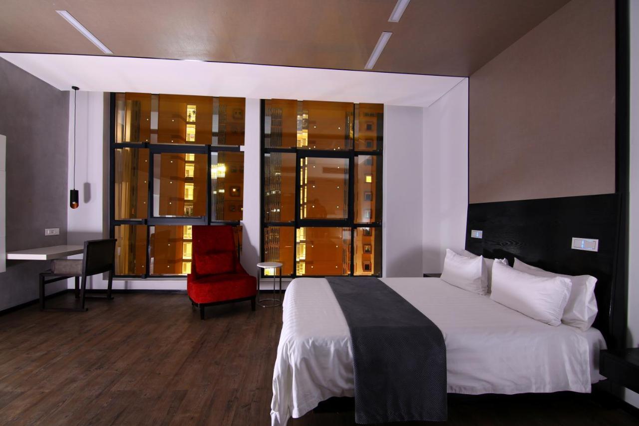 Room50Two Gaborone Extérieur photo